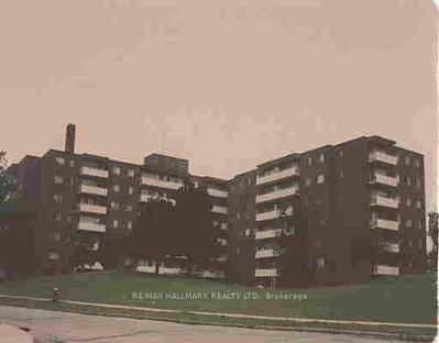 Investment sold at 10 Garfella Drive, Toronto, Ontario, M9V 2E9 - Mount Olive-Silverstone-Jamestown - MLS: AK8718