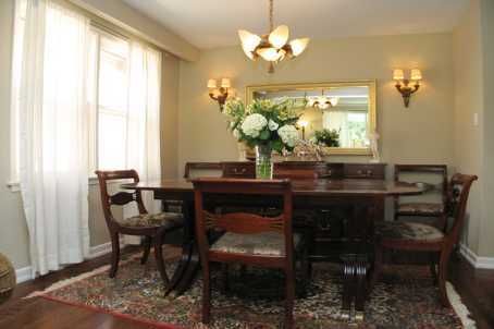 15 Foursome Cres, Toronto, M2P1W1 | Image 3