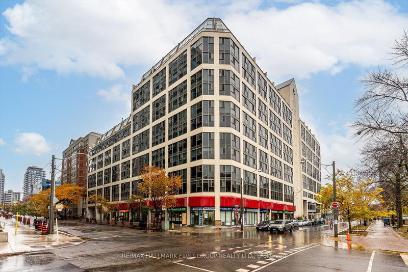 home for sale on 713-222 The Esplanade