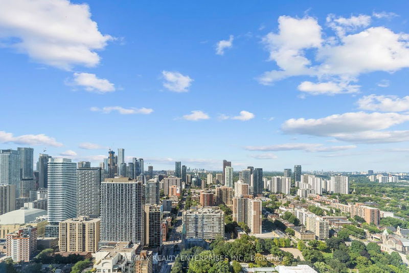 home for lease on 4308-319 JARVIS Street