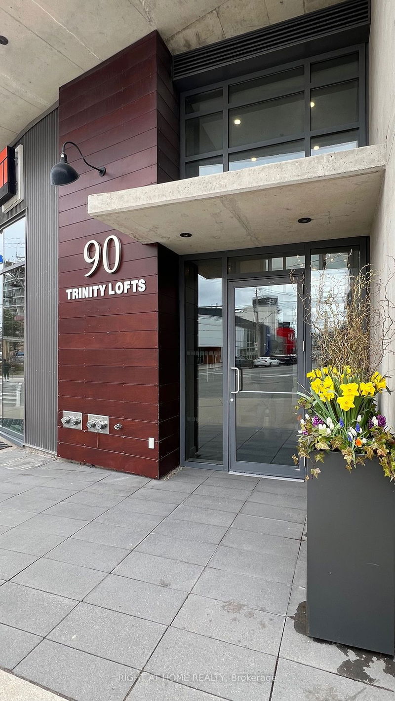 90 Trinity St #603, Toronto, Ontario (MLS C10327452)