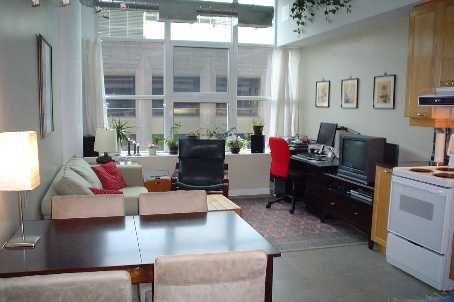 926 - 155 Dalhousie St, Toronto, M5B2P7 | Image 2