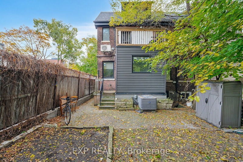 home for lease on Main-65 Rusholme Park Crescent