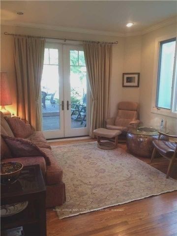 48 Sherwood Ave, Toronto - Mount Pleasant East image-0-4