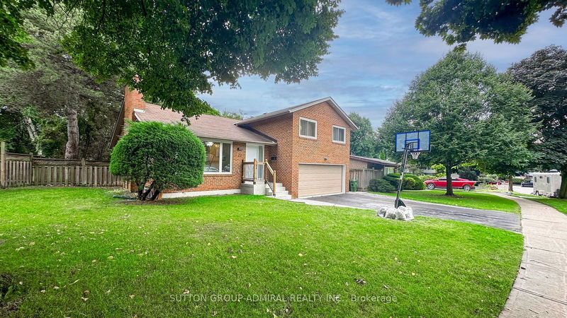 home for sale on 23 Quincy Crescent