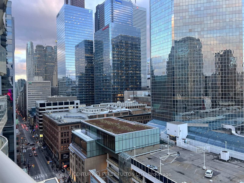 1312 - 197 Yonge St, Toronto, M5B 1M4 | Image 3