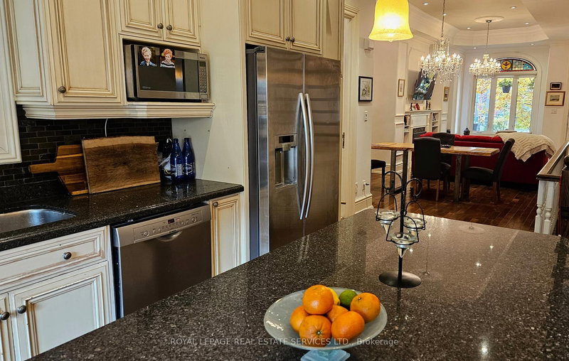 64 Robert St, Toronto, M5S 2K3 | Image 3