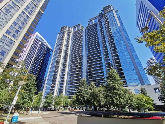 home for lease on 612-4968 Yonge Street