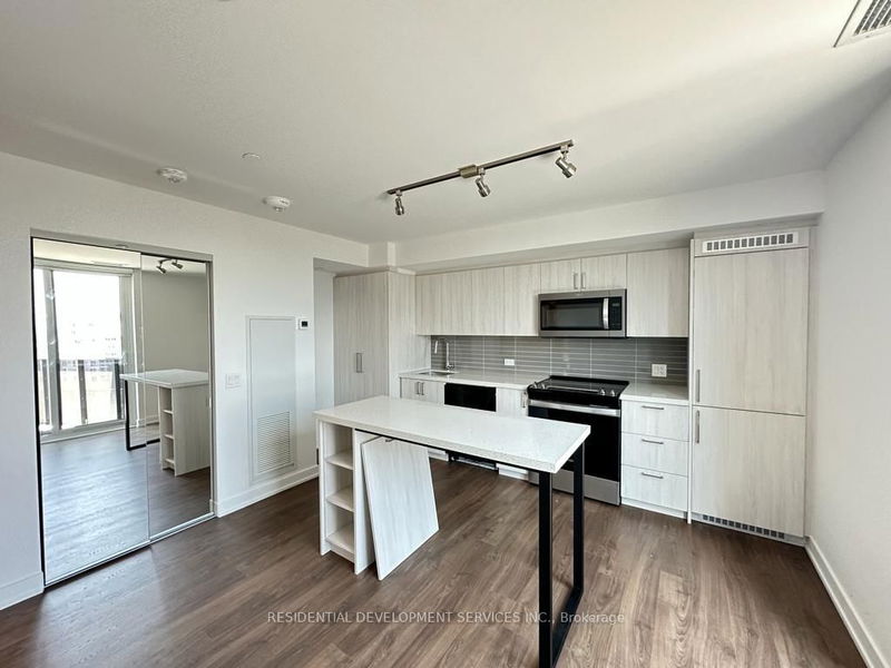 home for lease on 1302-30 Tretti Way