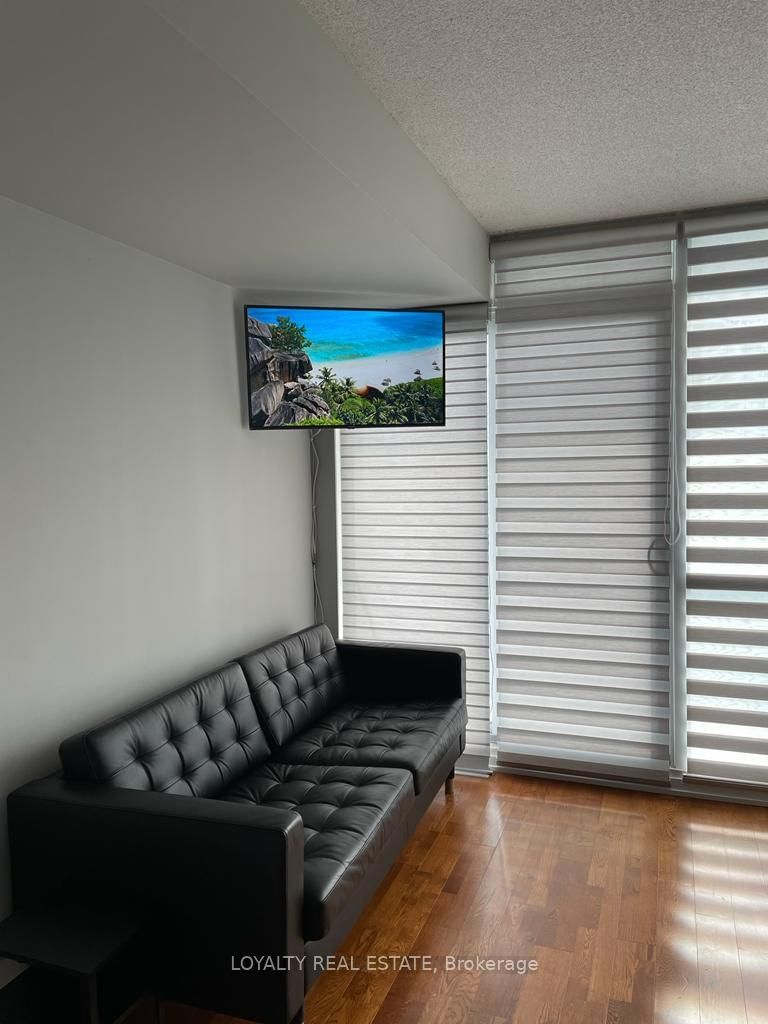 3503 - 65 Bremner Blvd, Toronto, M5J 0A7 | Image 3