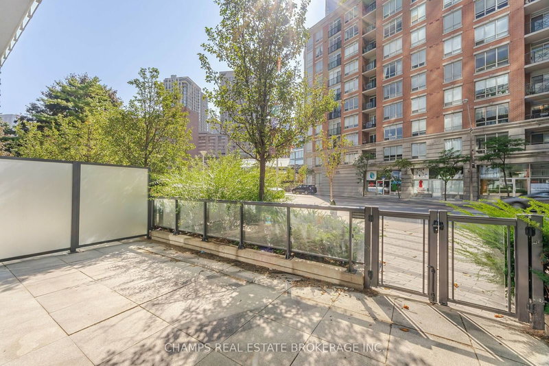 105 - 825 Church St, Toronto, M4W 3Z4 | Image 3