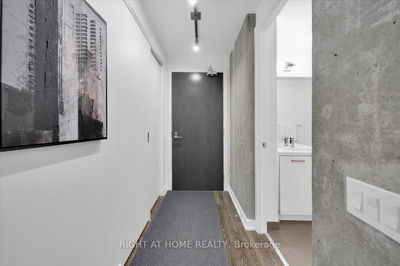 Unit 402 — 11 Charlotte St, Toronto - Waterfront Communities C1 image-0-1