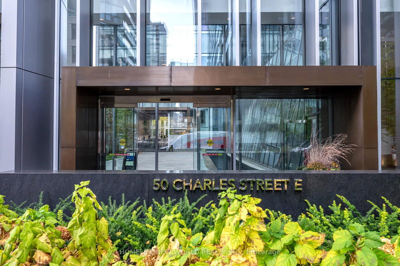 4409 - 50 Charles St E, Toronto, M4Y 0C3 | Image 2