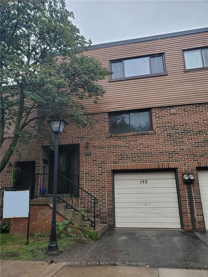 home for lease on 148 Song Meadoway