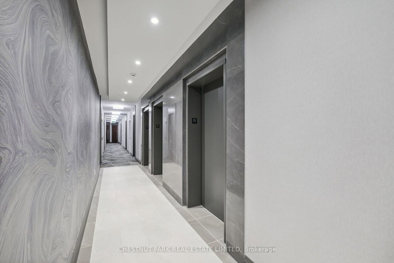 1014 - 85 Bloor St E, Toronto, M4W 3Y1 | Image 2