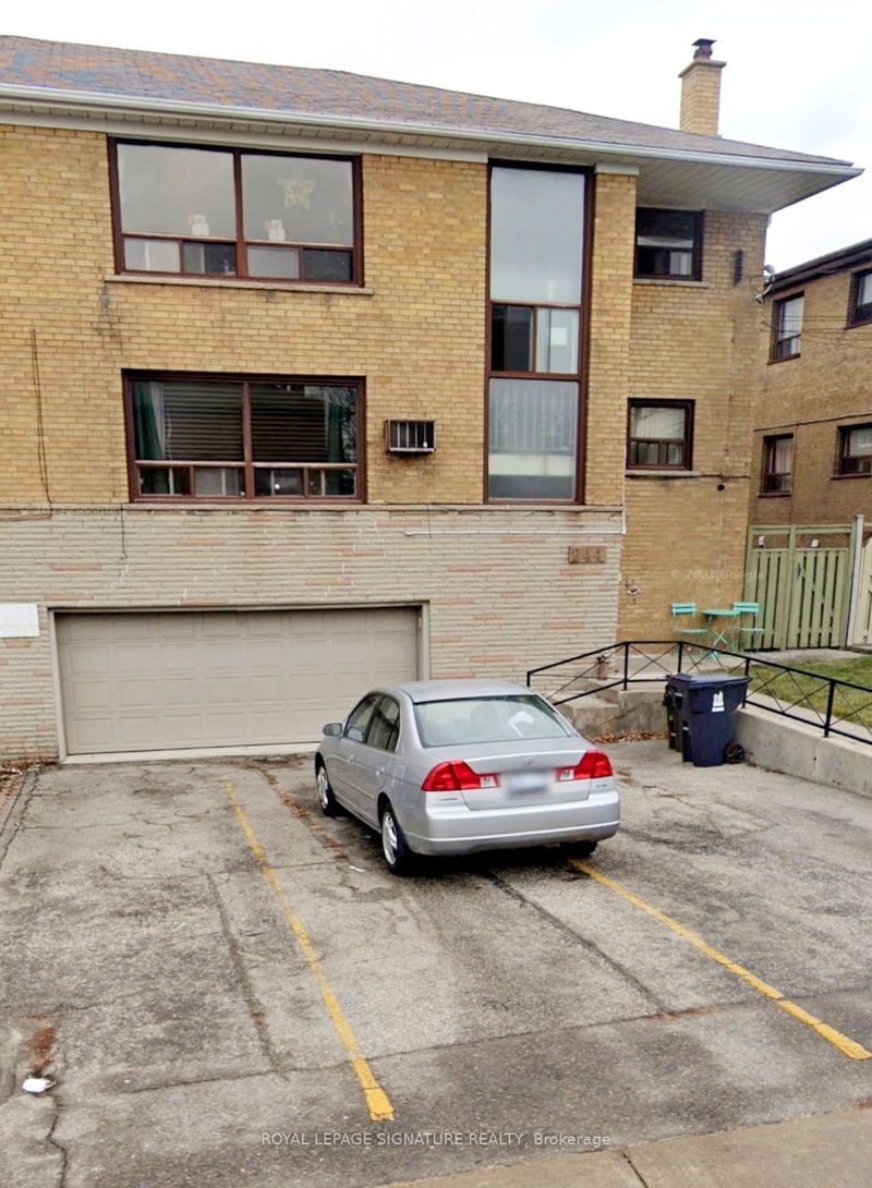 home for lease on 244 Overbrook Place