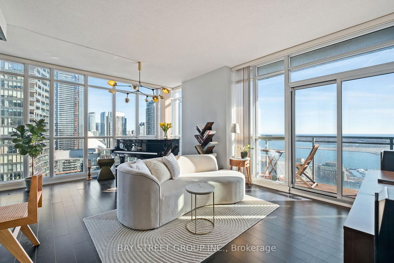 Unit 3206 — 15 Iceboat Terr, Toronto - Waterfront Communities C1 image-0-0