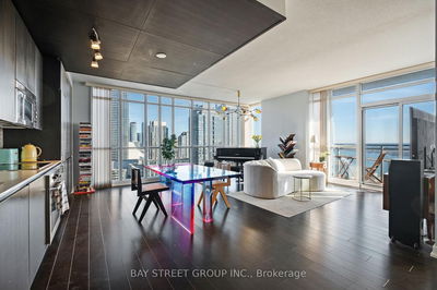 Unit 3206 — 15 Iceboat Terr, Toronto - Waterfront Communities C1 image-0-1