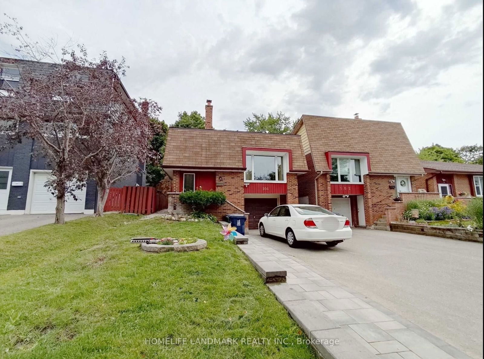 Semi-Detached House leased at Bsmt-104 Loganberry Crescent, Toronto, Hillcrest Village, M2H 3H1 - MLS: C10415436