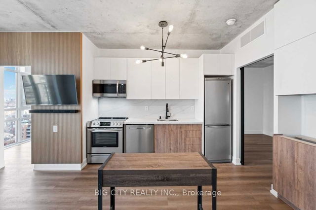 1303 - 150 Sudbury Street