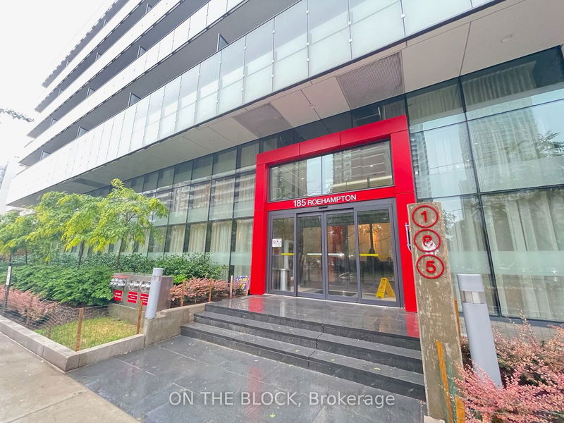 home for sale on 509-185 Roehampton Avenue