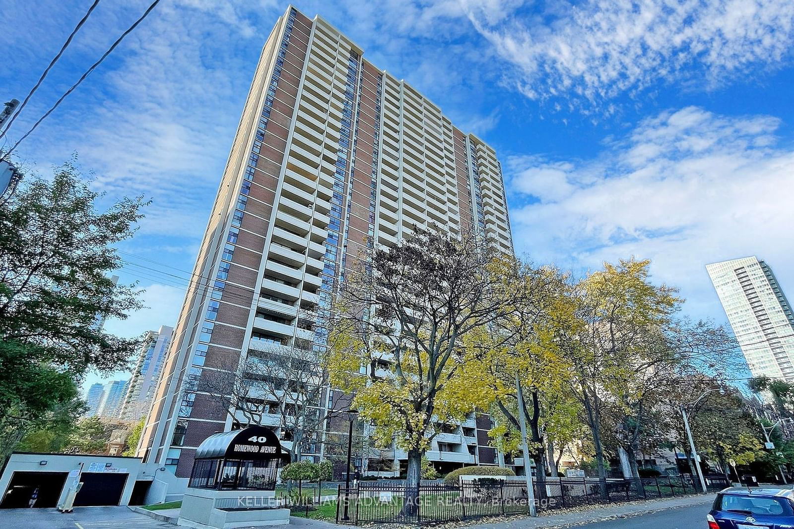 Building in 40 Homewood Avenue