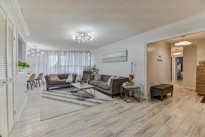 Condo sold at 811-15 Vicora Link Way, Toronto, Ontario, M3C 1A9 - Flemingdon Park - MLS: C10417568