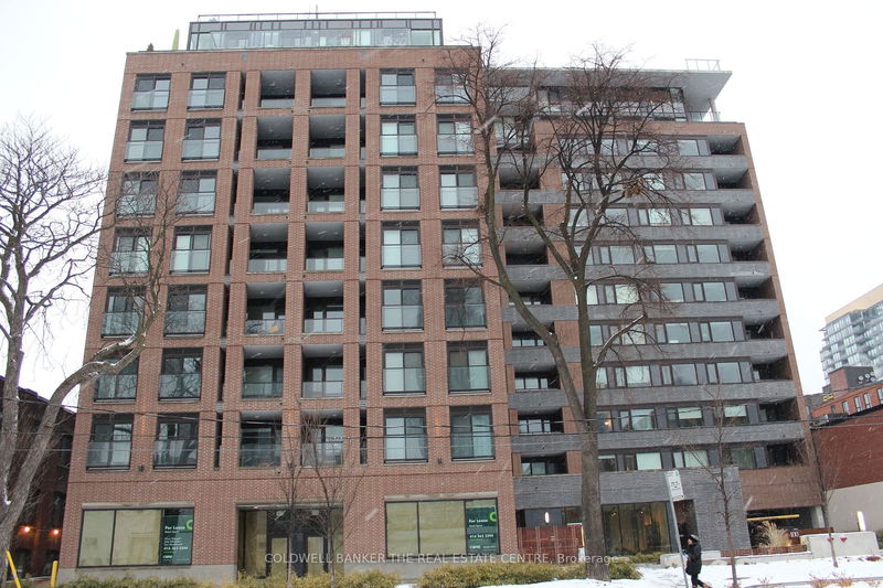 home for lease on 310-400 Wellington Street W