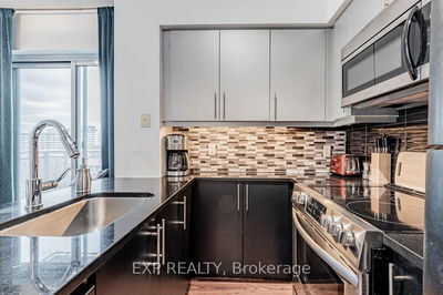 Unit 502 — 83 Redpath Ave, Toronto - Mount Pleasant West image-0-3
