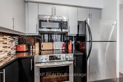 Unit 502 — 83 Redpath Ave, Toronto - Mount Pleasant West image-0-4