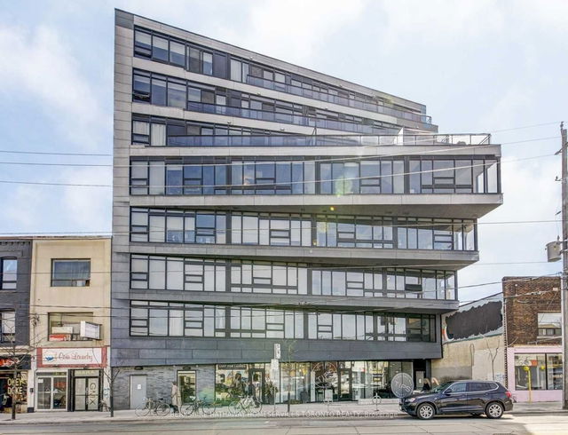 702 - 1239 Dundas Street