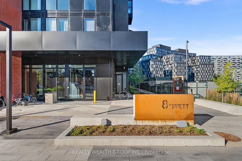 621 - 8 Tippett Rd, Toronto, M3H 0E7 | Image 3