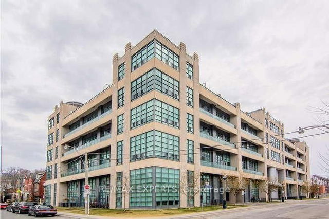 512 - 380 Macpherson Avenue