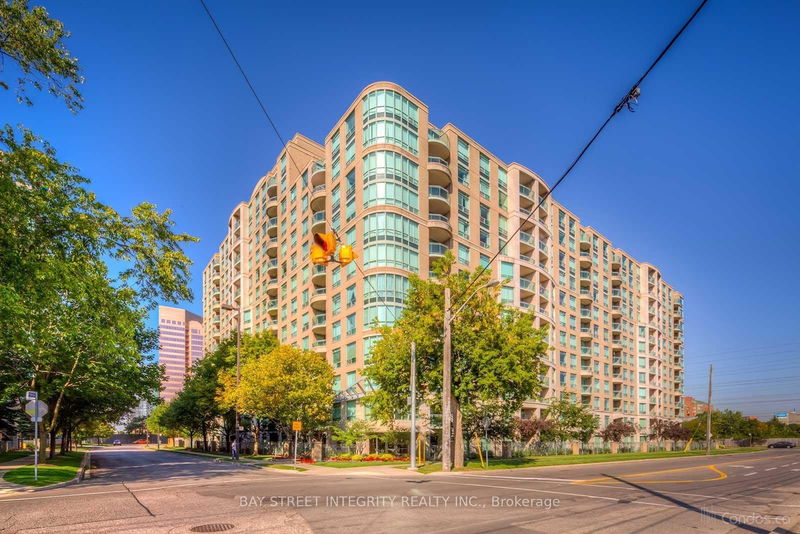 home for lease on 709-8 Pemberton Avenue