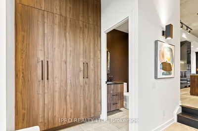 Unit 25 — 12 Dervock Cres, Toronto - Bayview Village image-0-1