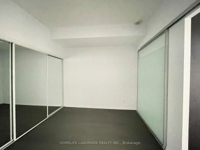 Unit 2202 — 70 Temperance Street — photo 5