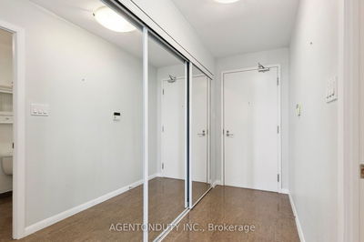 Unit 2507 — 37 Grosvenor St, Toronto - Bay Street Corridor image-0-3