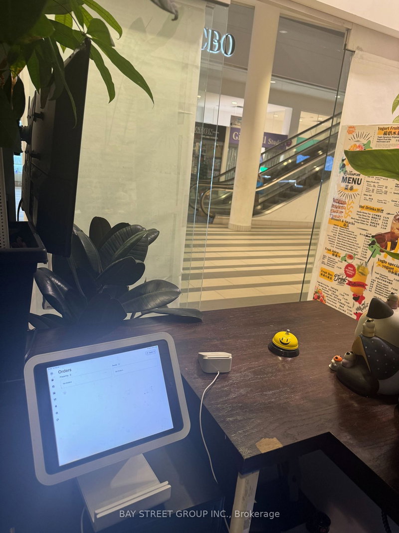 121 - 4750 Yonge St, Toronto, M2N 5M6 | Image 2