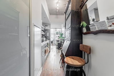 Unit 1004 — 560 King St, Toronto - Waterfront Communities C1 image-0-2