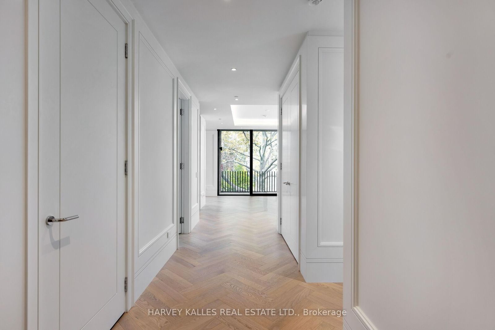 7 Dale Avenue, Unit 203 - Photo 8