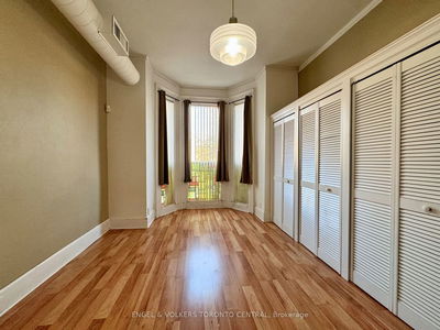 Unit Main — 167 Carlton St, Toronto - Moss Park image-0-4