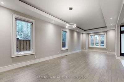 38 Lorraine Dr, Toronto - Willowdale West image-0-1