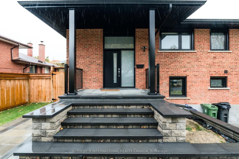 171 Sloane Ave, Toronto, M4A 2C2 | Image 3