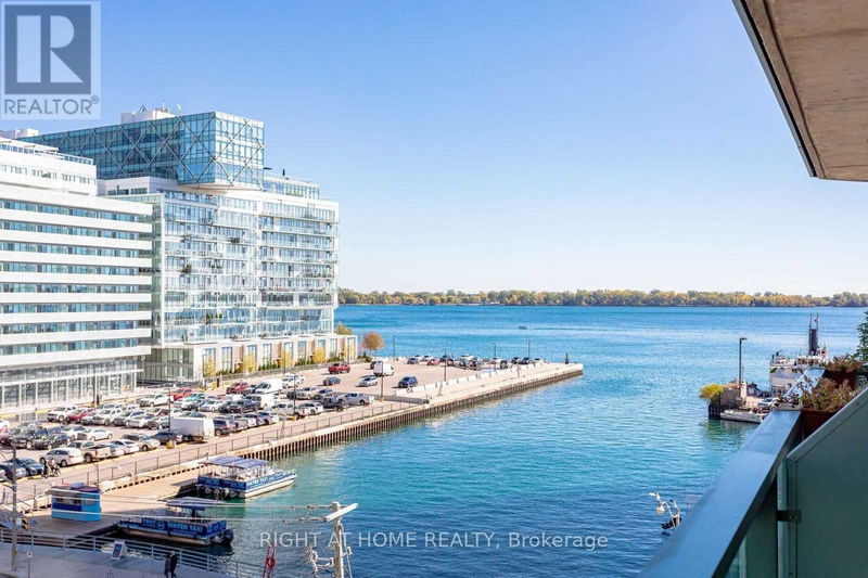 10 Queens Quay W #1203, Toronto, Ontario (MLS C10431354)