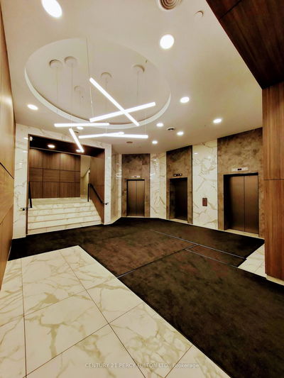 Unit 1204 — 393 King St, Toronto - Waterfront Communities C1 image-0-4