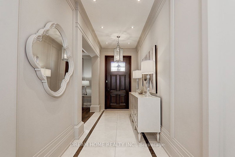 225 Dunforest Ave, Toronto, M2N 4J6 | Image 2