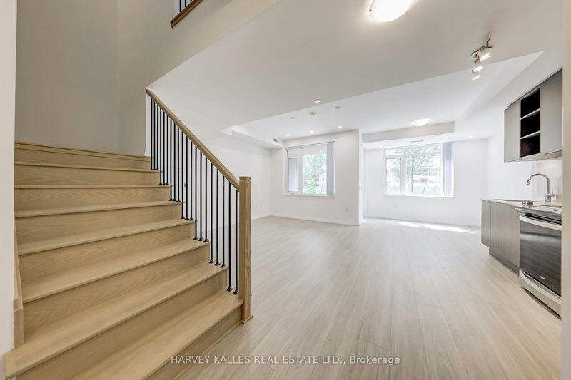 TH116 - 50 Dunfield Ave, Toronto, M4S 0E4 | Image 3