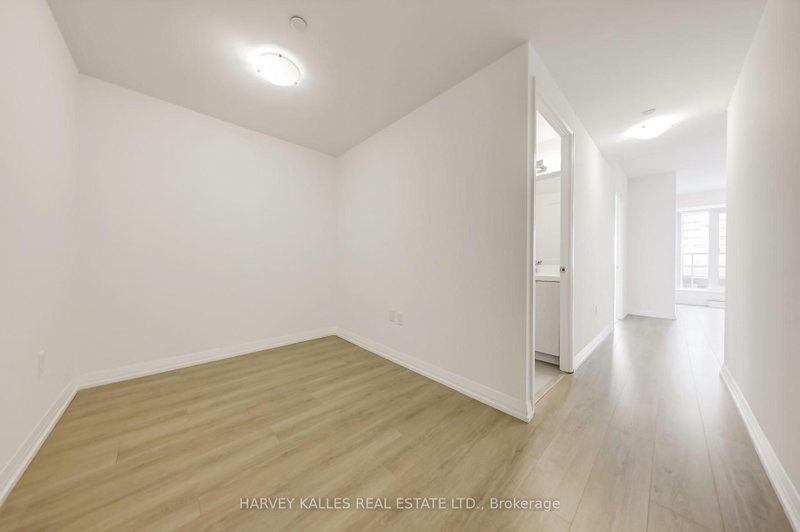 Room1