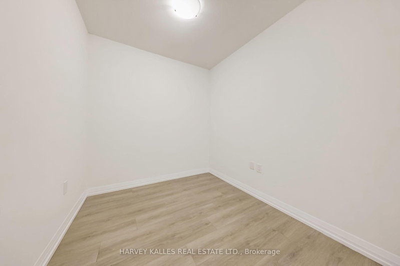 Room2