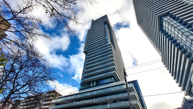 Unit 907 — 185 Roehampton Ave, Toronto - Mount Pleasant West image-0-0